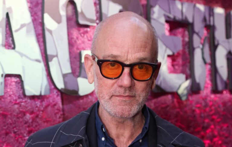 Michael stipe net worth